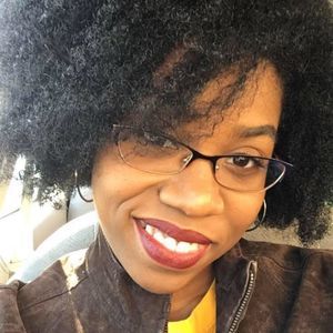 Meet your Posher, Regina